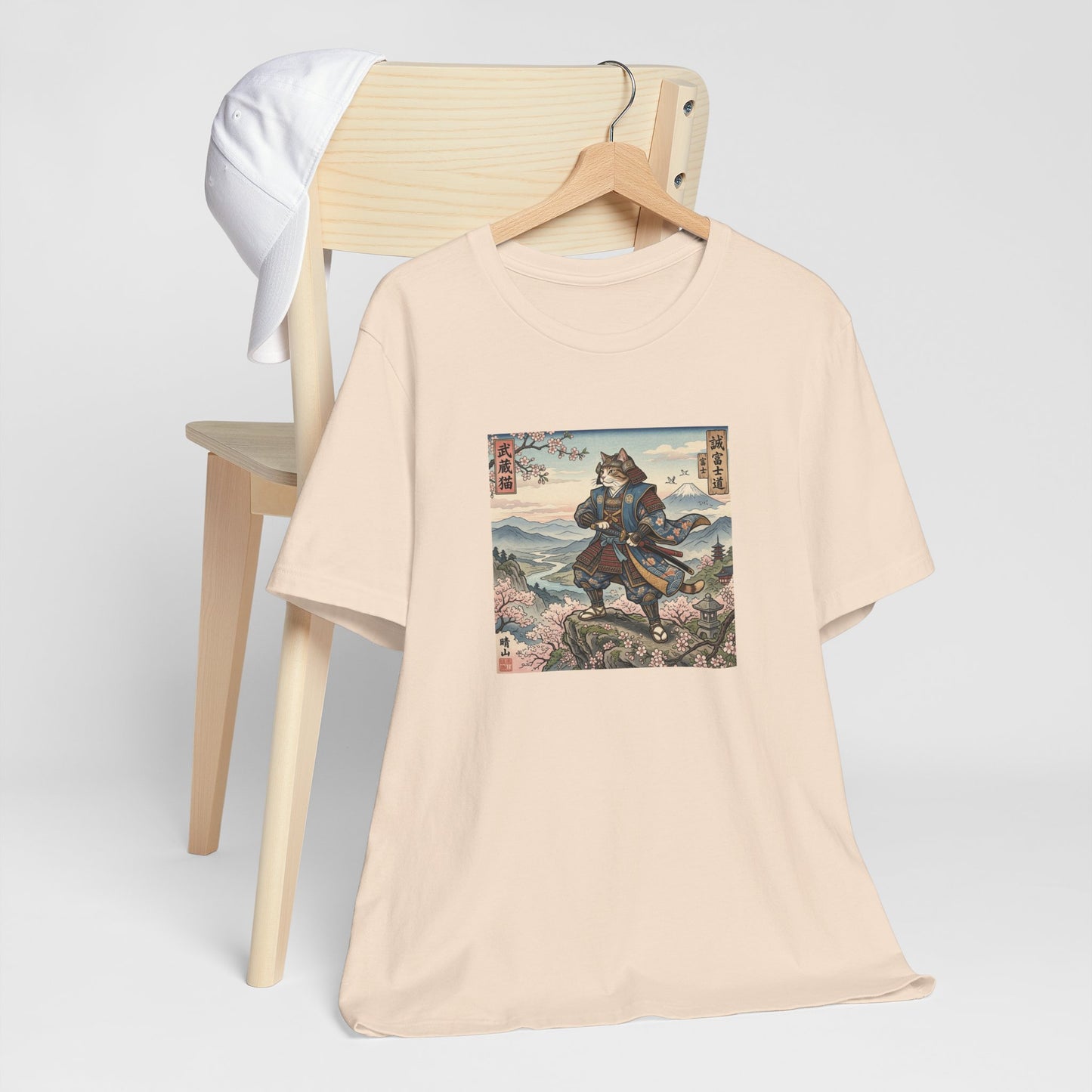Samurai Cat Graphic Tee — Japanese Ukiyo-e Inspired Anime T-Shirt